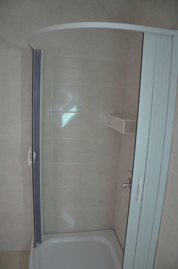 Apartment Jure โตรกีร์ ภายนอก รูปภาพ